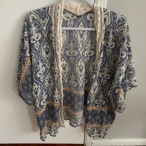 Charlotte Russe Kimono
